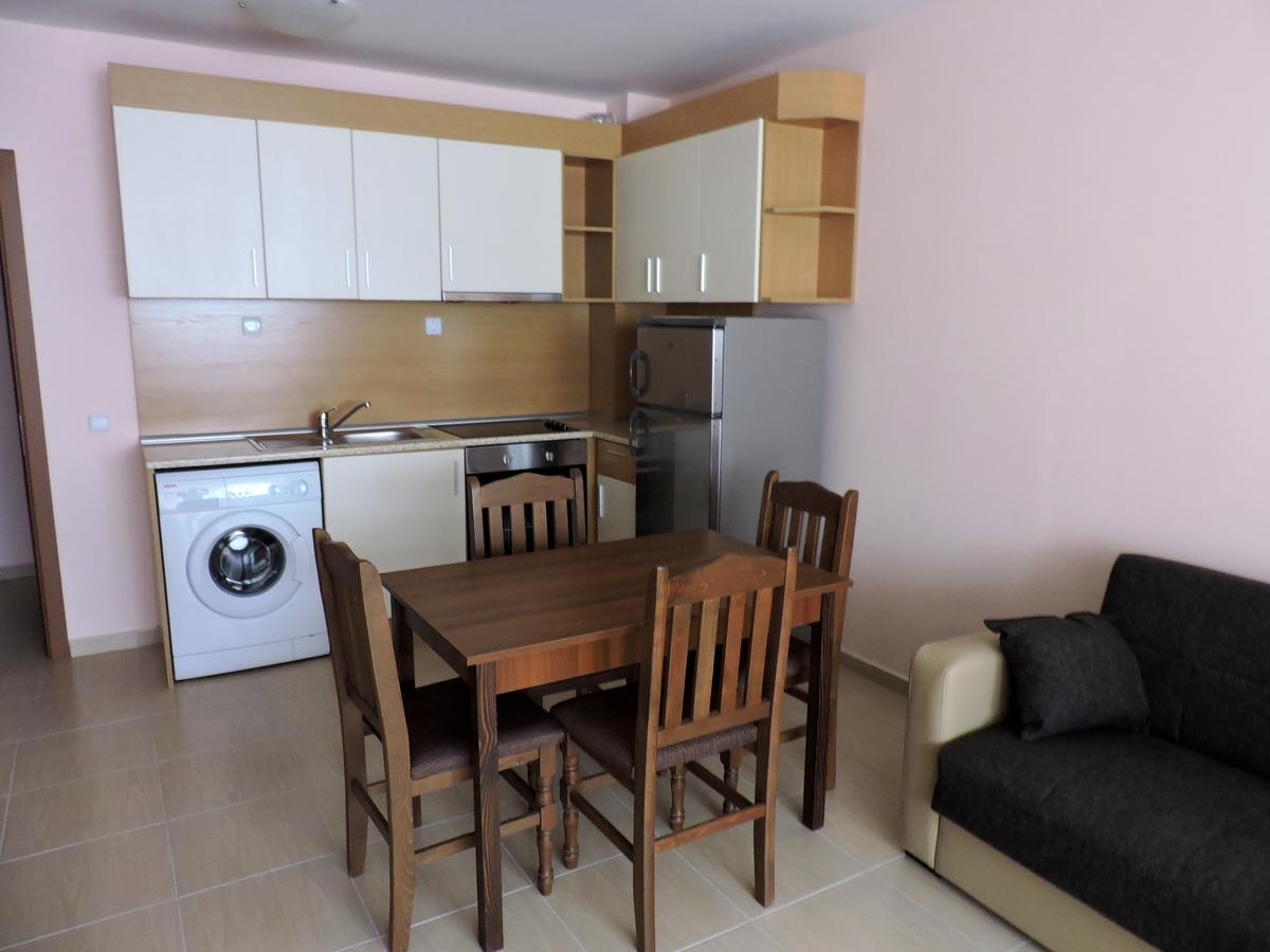 Villa Galina Apartments Bjała Zewnętrze zdjęcie
